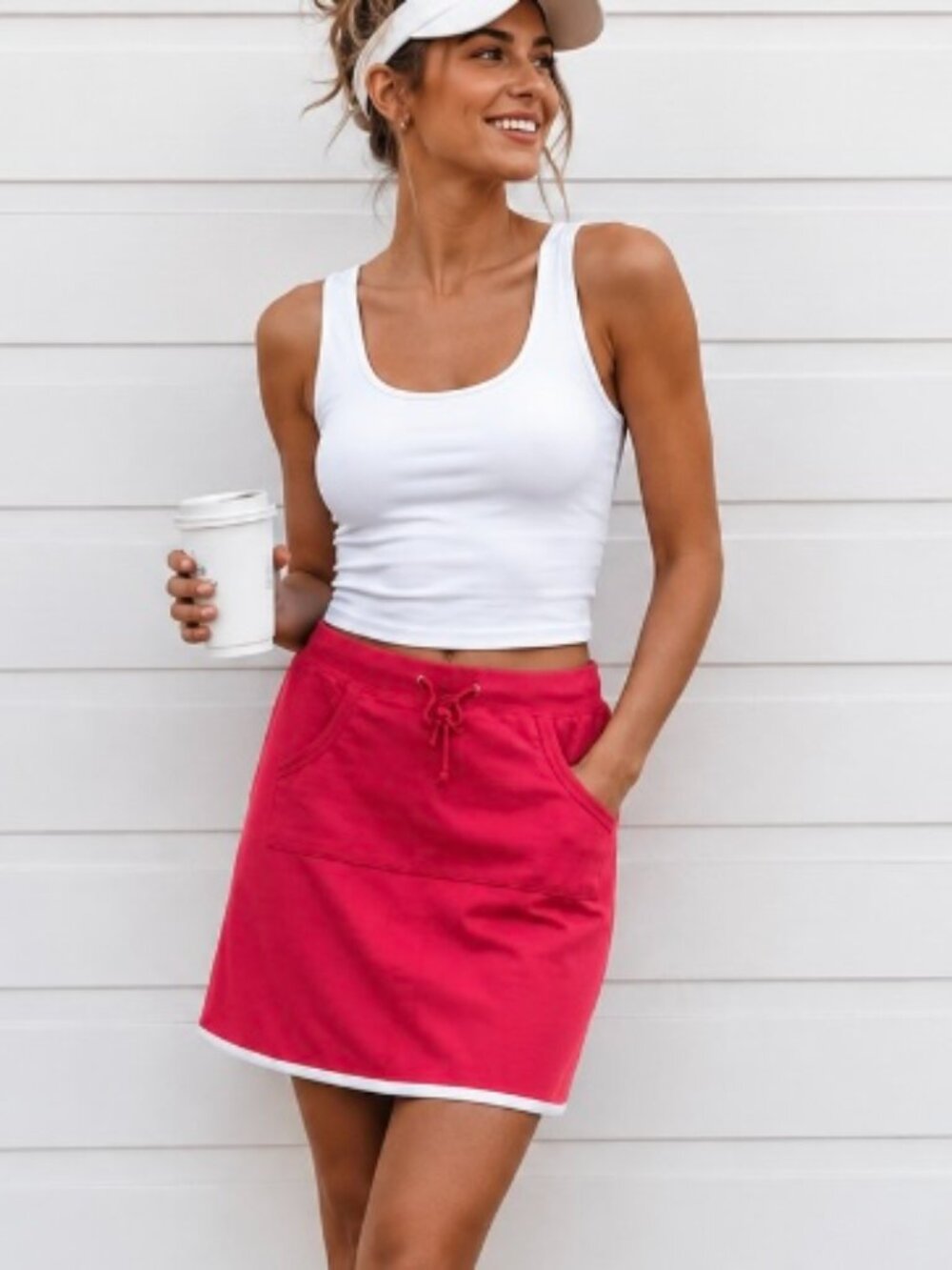 Moda International Dillards women's knit skirt  S MED pockets pull on sporty